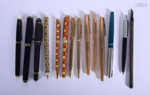 VINTAGE FOUNTAIN PENS etc. (qty)