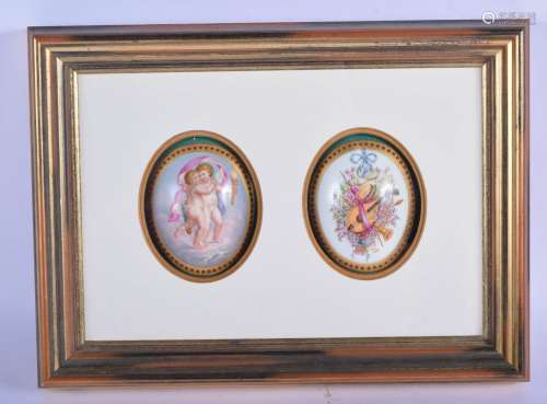 A CHARMING PAIR OF 19TH CENTURY FRENCH SEVRES PORCELAIN