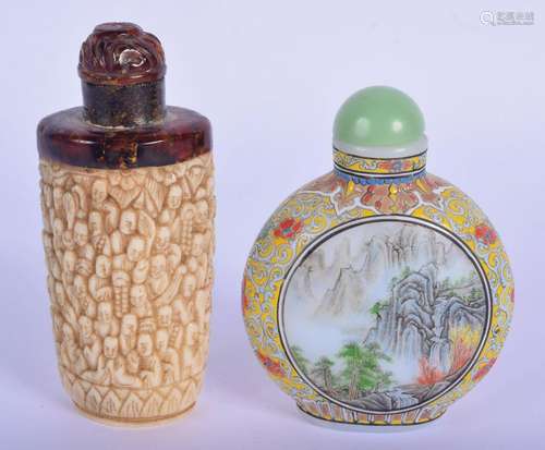 A 19TH CENTURY CHINESE CARVED AMBER AND IVORY SNUFF