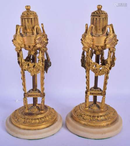 A PAIR OF LATE 18TH/18TH CENTURY EUROPEAN ORMOLU STICKS