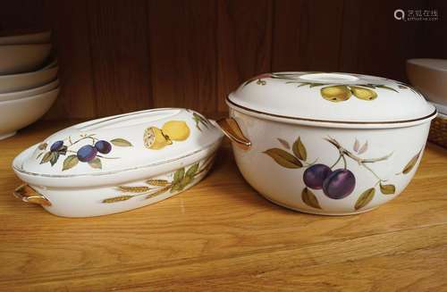 2 ROYAL WORCESTER TUREENS