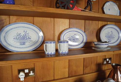 126 PIECE CHINESE BLUE AND WHITE DINNER SERVICE