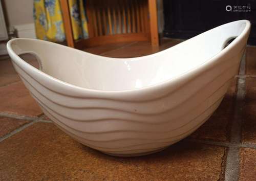 ART CERAMIC SERVING BOWL