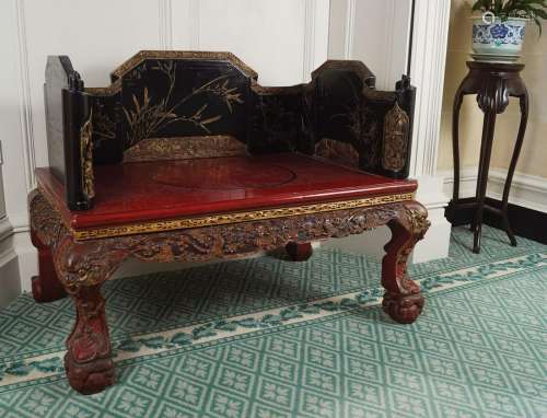 CHINESE QING LACQUERED CERMONIAL SEAT