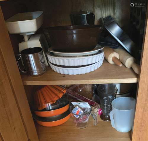 LOT OF BAKING TRAYS, BOWLS, AND UTENSILS