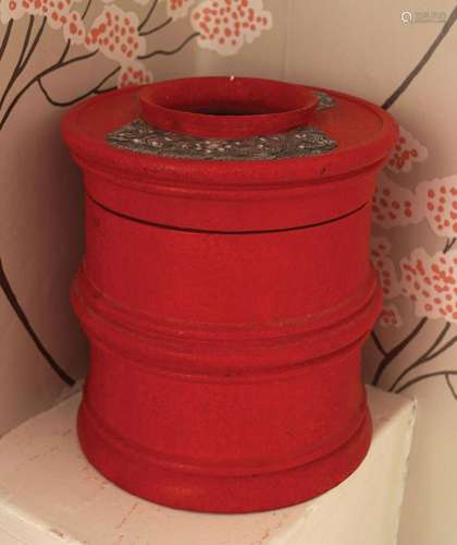 PAPIER MACHE TOILET ROLL HOLDER