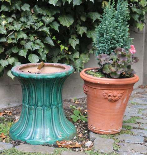 TERRACOTTA PLANTER