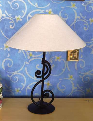 PAIR ART METAL TABLE LAMPS