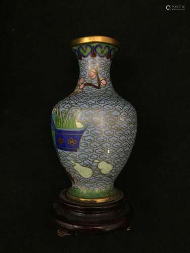 Lot de trois vases balustres en émaux cloisonnés sur cuivre ...