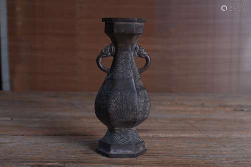 明治时期双耳铜花瓶