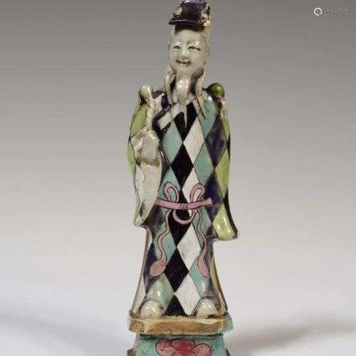 ChineStatuette de dignitaire en porcelaine à décor polychrom...