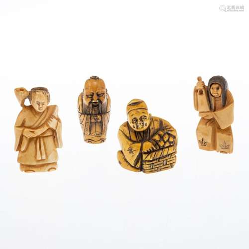 Vier Netsuke, Japan um 1900