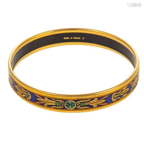 An Hermes Feather Motif Enamel PM Bangle