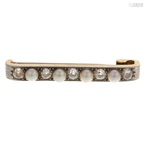 An 18K Edwardian Diamond & Pearl Bar Pin