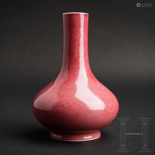 A copper red glazed vase with Qianlong mark