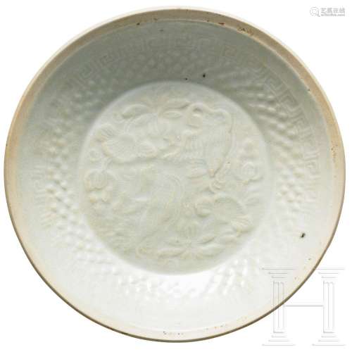 A superb Qingbai glazed bowl with incised ducks,