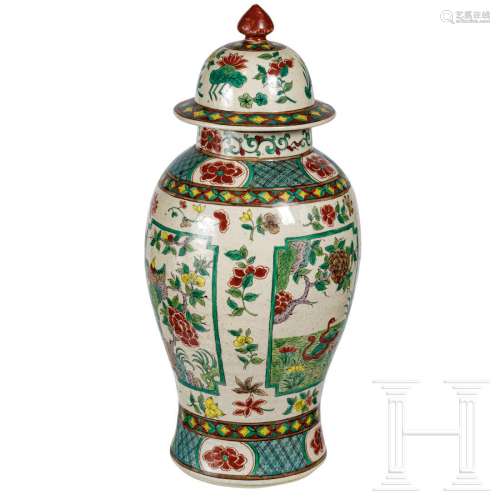 A large Chinese famille verte vase with lid, late Qing