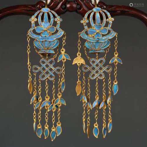 PAIR FEATHER DECORATED EARRINGS