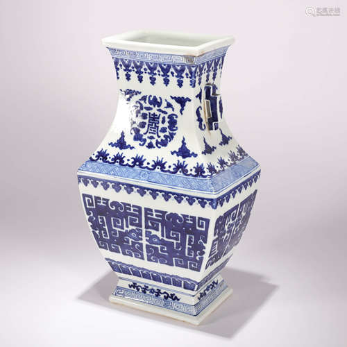 A Blue and White Floral Porcelain Square Vadr