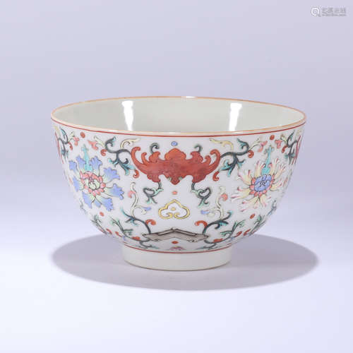 A Famille Rose Floral Porcelain Bowl