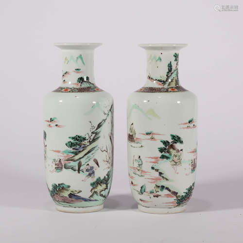 A Pair of Famille Verte Figures Porcelain Vases