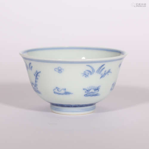 A Blue and White Mandarin Duck Pattern Porcelain Bowl