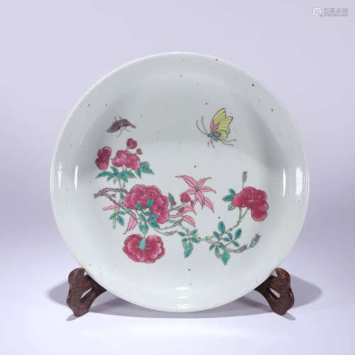 A Famille Rose Floral&butterfly Porcelain Plate