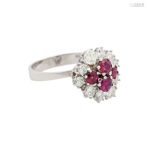 Ring mit Rubinen und 10 Brillanten von zus. ca. 1 ct,