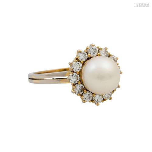 Ring mit Perle und Brillanten