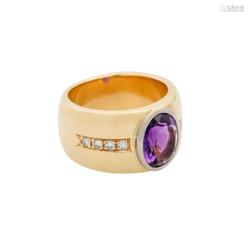 Ring mit Amethyst 2 ct und 8 Brillanten von ca. 0,2 ct,