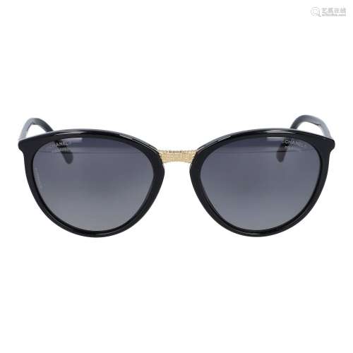 CHANEL Sonnenbrille 