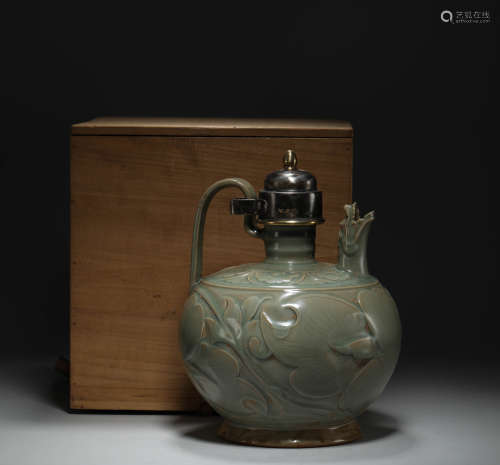 Song Dynasty - Celadon Teapot