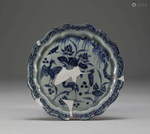Yuan Dynasty - Blue and White Sunflower Plate with Birds and...