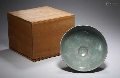 Song Dynasty -  Celadon bowl