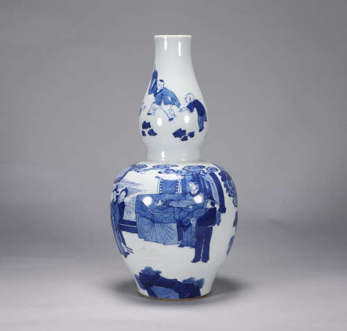 Qing Dynasty Kangxi blue and white figure gourd bottle