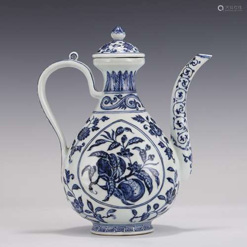 MING BLUE & WHITE FRUIT ABUNDANTS WINE POT