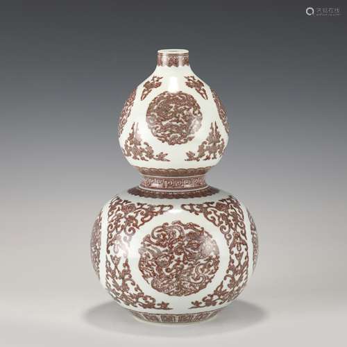 QIANLONG RED GLAZED BOTTLE GOURD