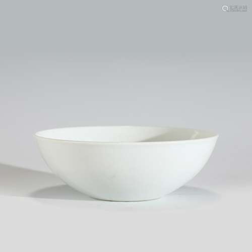 MING TIANBAI WHITE GLAZED BOWL