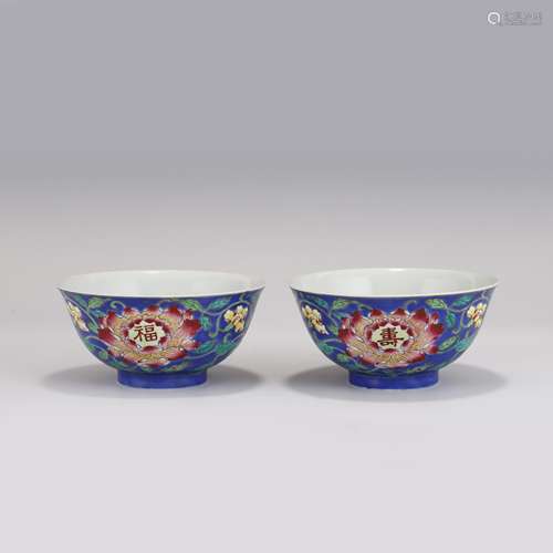 PAIR OF FAMILLE ROSE LOTUS & LONGEVITY BLUE BOWLS