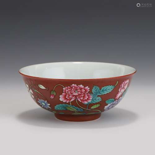 FAMILLE ROSE FLORAL ON RUBY RED BOWL