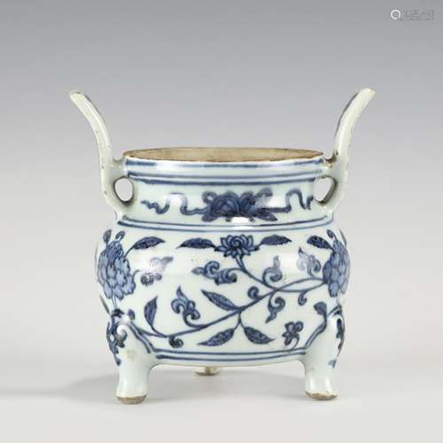 MING BLUE AND WHITE INCENSE BURNER