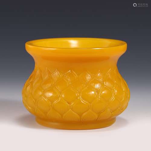 YELLOW PEKING GLASS INCENSE BURNER