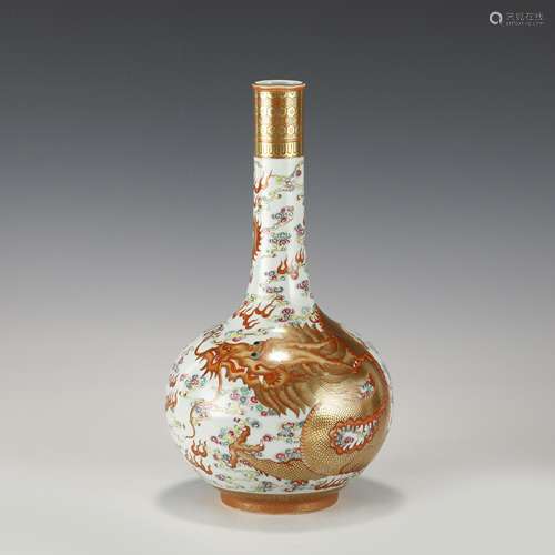 KANGXI RED AND GILT DRAGON BOTTLE