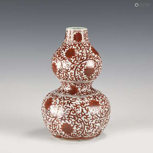 MING JIAJING ALUM RED GOURD BOTTLE VASE