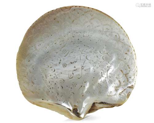 AN INSCRIBED MOTHER OF-PEARL SHELL NACERE, INDIA, 19TH