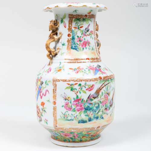 Chinese Export Famille Rose Porcelain Vase