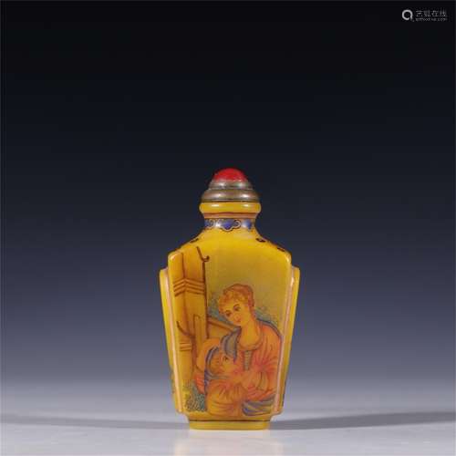 A Chinese Peking Glass Figure Patterned Snuff Bottle