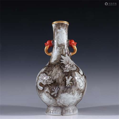 A Chinese Porcelain Dragon Vase