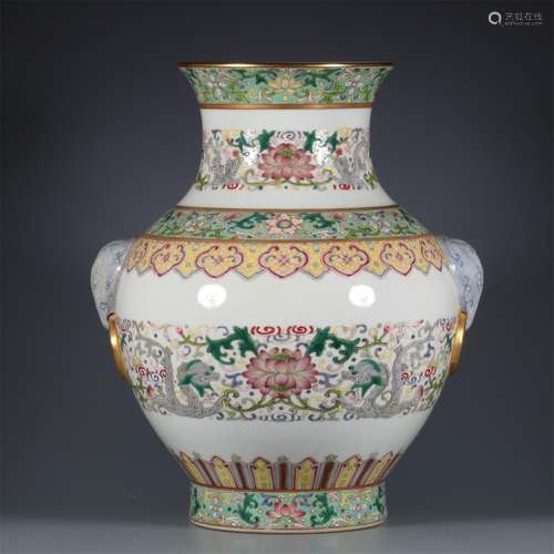 A Chinese Famille Rose Porcelain Wine Container