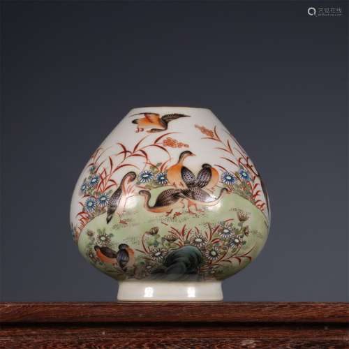 A Chinese Famille Rose Porcelain Water Pot